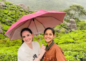 Munnar Tea Garden with Oberon Tours