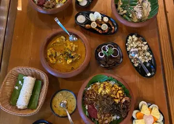 Kumbalangi Restaurant Dinner with Oberon Tours