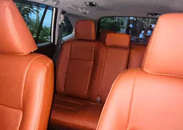 Inside I Cross Cab from Kochi to Munnar