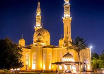 Jumeirah Mosque with Oberon Tour