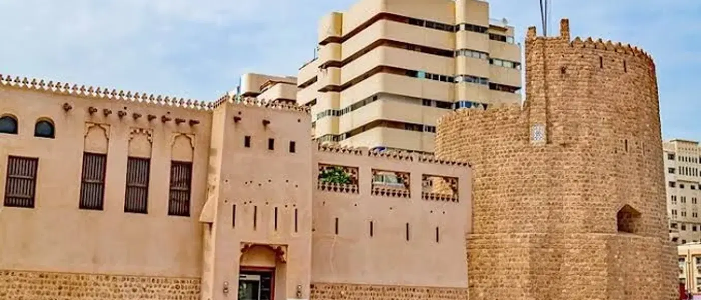 Five Emirates Tours – Discover the UAE in one day - Explore stunning destinations Five Emirates Tours – Discover the UAE in one day - Professional tour experience with Oberon Tours