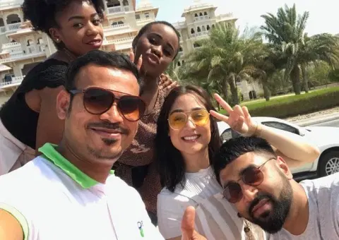 Dubai City Tour & Desert Safari – Ultimate Full-Day Combo Experience Dubai City Tour & Desert Safari – Ultimate Full-Day Combo Experience - Premium vacation packages from Oberon Tours