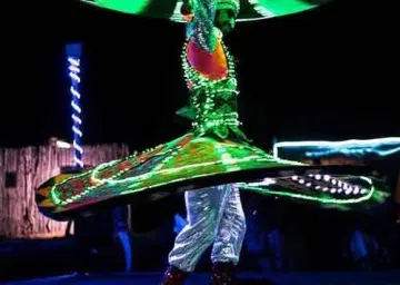 Tanaura Dance in Dubai Desert