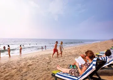 Cherai Beach sun bath