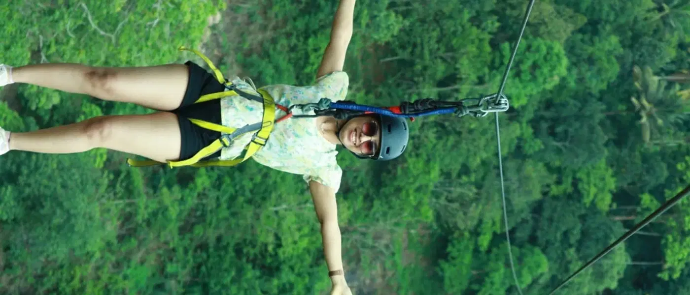 4 Days 3 Nights Kerala Tour Package from Kochi – Munnar & Thekkady - Professional tour experience with Oberon Tours